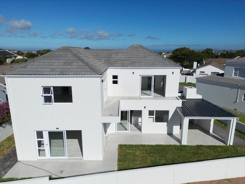 4 Bedroom Property for Sale in Langebaan Country Estate Western Cape